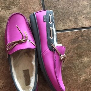 Croc loafer